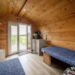 Glamping On A Working Farm Five Miles West Of Tatil Evi *