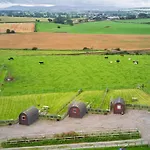 펜션 Glamping On A Working Farm Five Miles West Of 칼라일