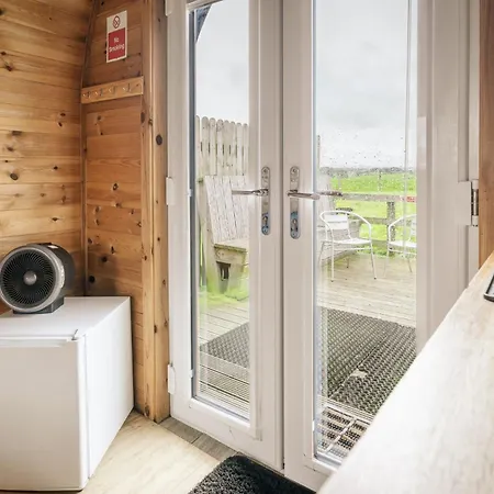 Glamping On A Working Farm Five Miles West Of Carlisle (Cumbria)