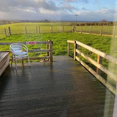Glamping On A Working Farm Five Miles West Of * Carlisle (Cumbria)