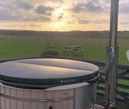 Hébergement de vacances Glamping On A Working Farm Five Miles West Of Carlisle (Cumbria)